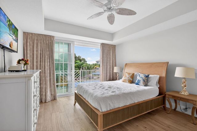 834 Bay Colony Drive S, Juno Beach, FL 33408