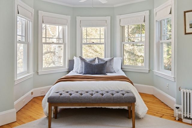 26 Sewall St, Newton, MA 02465