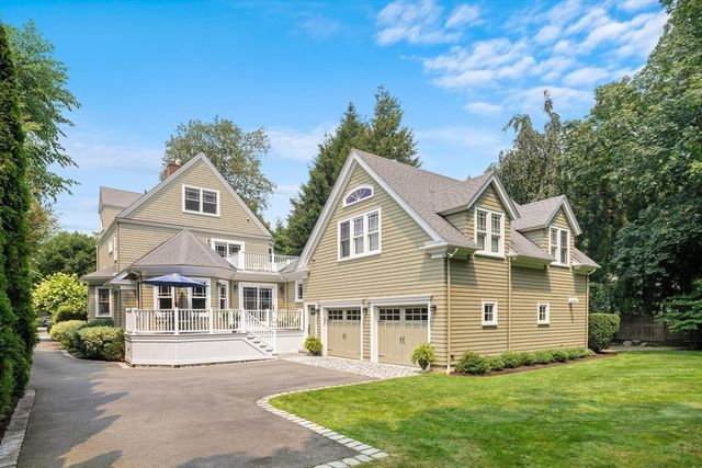 26 Sewall St, Newton, MA 02465