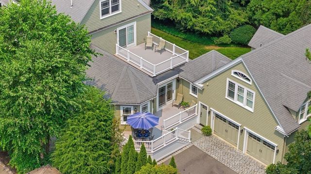 26 Sewall St, Newton, MA 02465