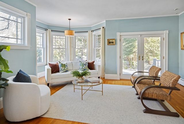 26 Sewall St, Newton, MA 02465