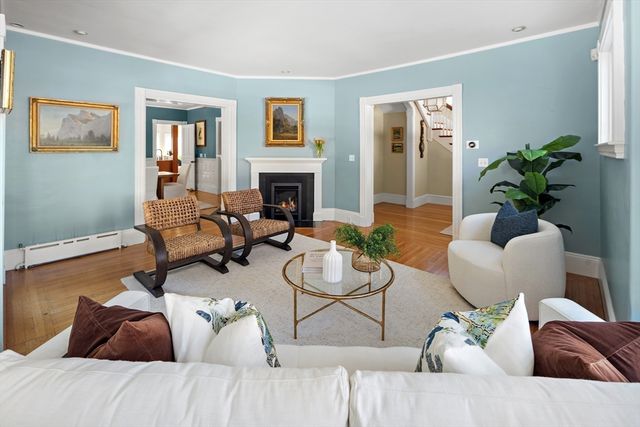 26 Sewall St, Newton, MA 02465