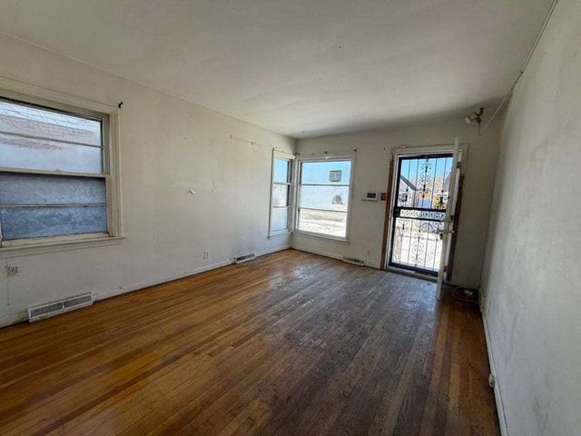 1593 Kenilworth Drive, Calumet City, IL 60409