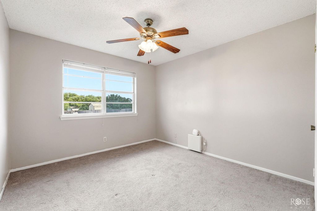 Image 24 of property listing at 138 Las Lomas Drive, San Angelo, TX 76904