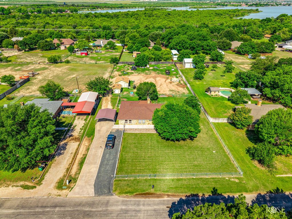 Image 41 of property listing at 138 Las Lomas Drive, San Angelo, TX 76904
