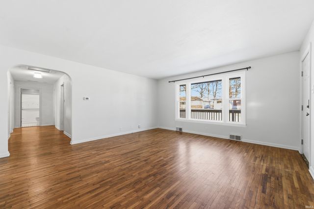 705 W Harvard Avenue, Muncie, IN 47304