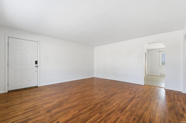 705 W Harvard Avenue, Muncie, IN 47304