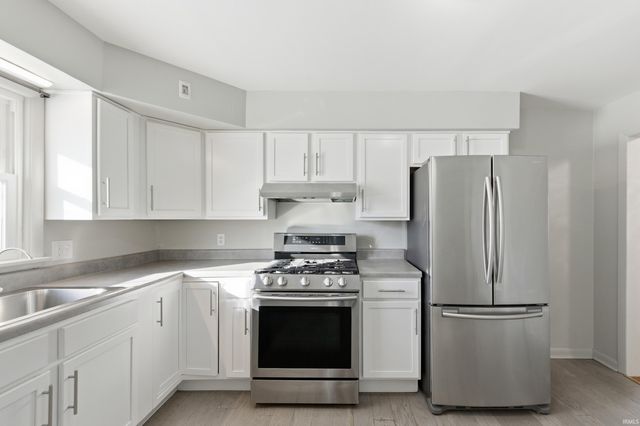 705 W Harvard Avenue, Muncie, IN 47304