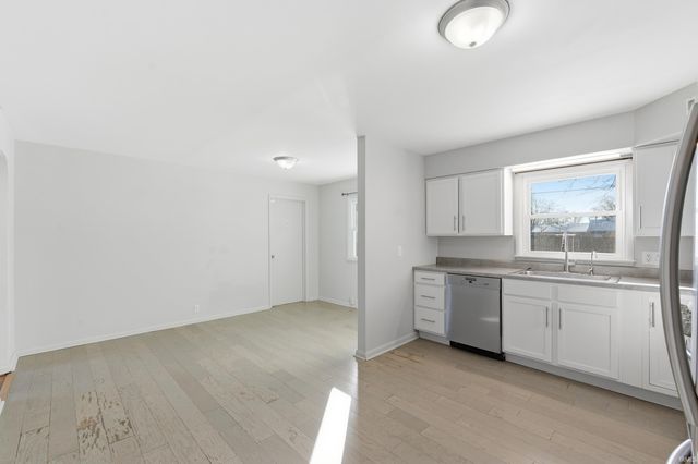 705 W Harvard Avenue, Muncie, IN 47304