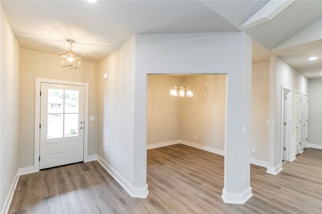 2101 N Dagan Street, Siloam Springs, AR 72761