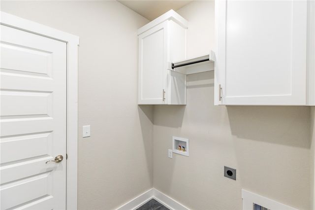 2101 N Dagan Street, Siloam Springs, AR 72761