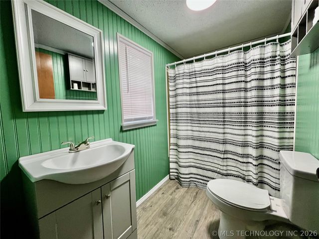 10826 Post Oak Road, Kingston, OK 73439