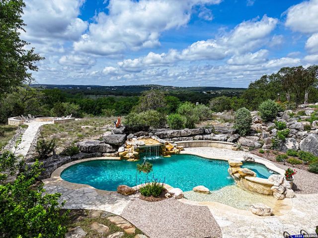 209 River Cliff Place, Spring Branch, TX 78070