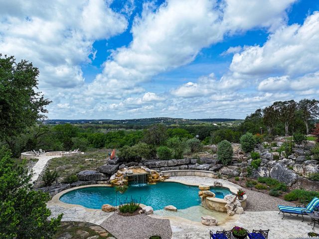 209 River Cliff Place, Spring Branch, TX 78070