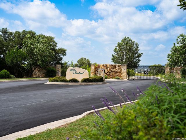 209 River Cliff Place, Spring Branch, TX 78070