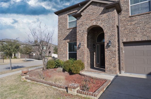 5021 Splitrock Drive, Denton, TX 76210