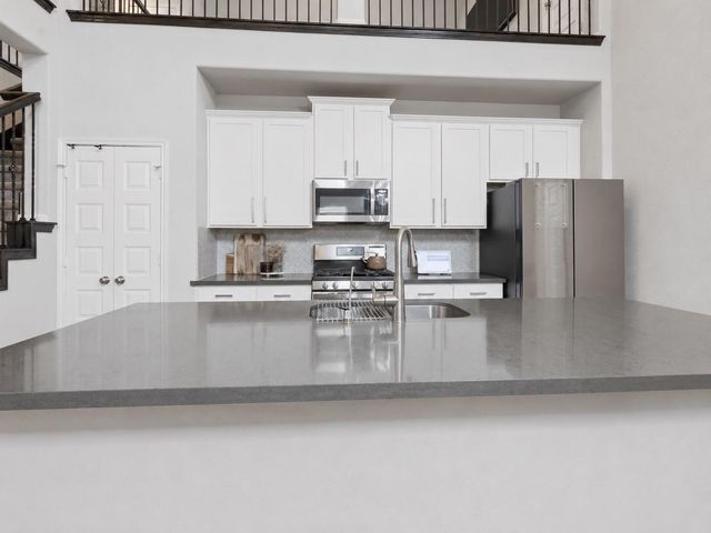 14002 S River Drive, Baytown, TX 77523
