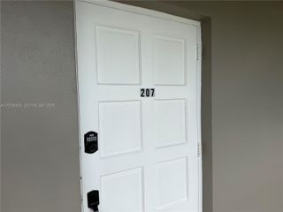 5200 Washington Street 207, Hollywood, FL 33021