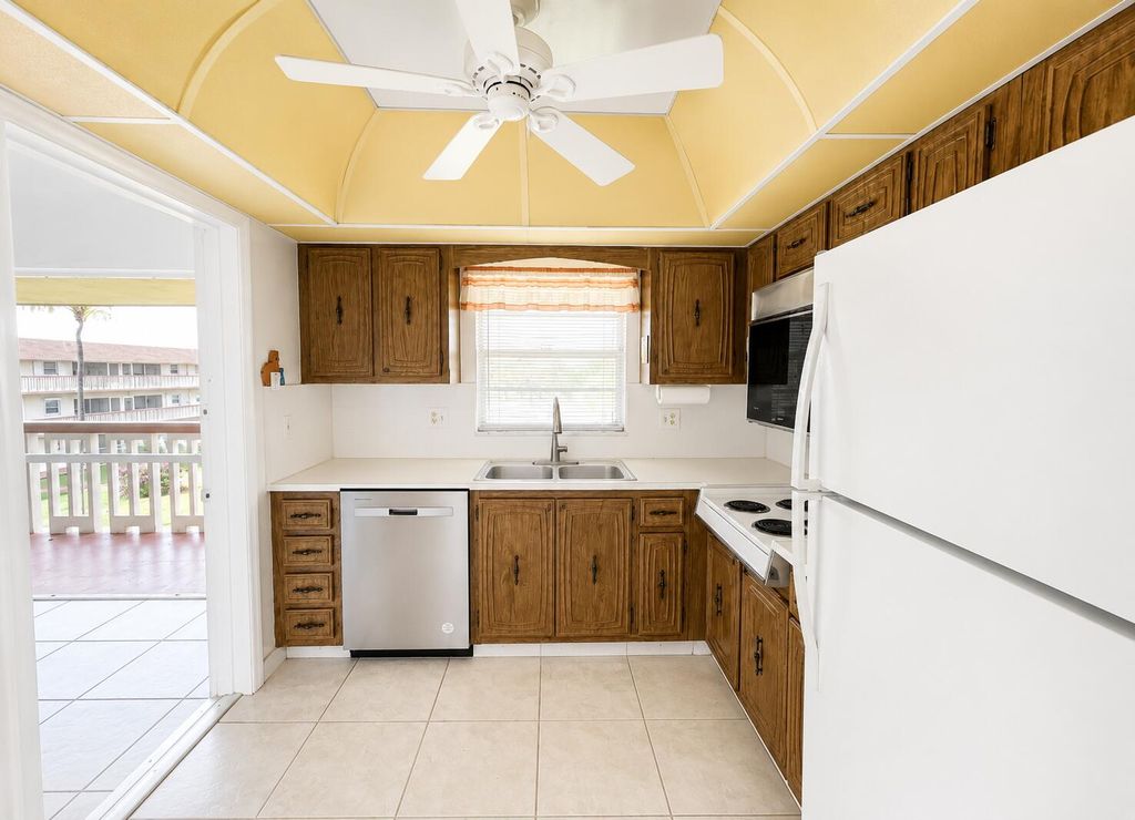 5300 Washington Street S313, Hollywood, FL 33021