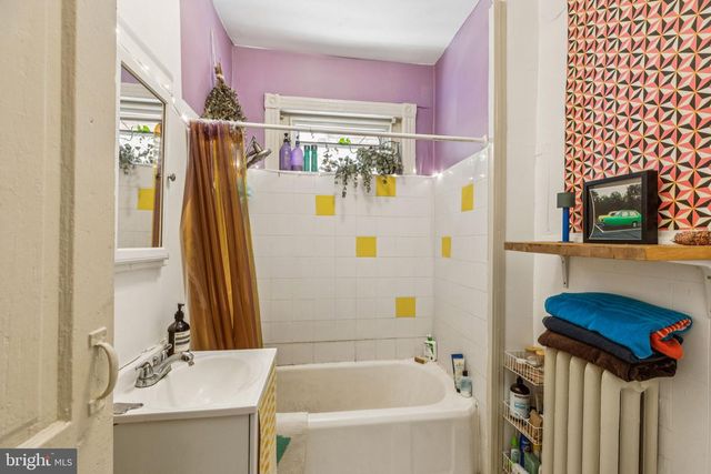 4714 WOODLAND AVE, Philadelphia, PA 19143