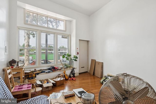 4714 WOODLAND AVE, Philadelphia, PA 19143