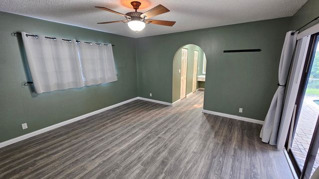 9220 SW 56th Street, Cooper City, FL 33328