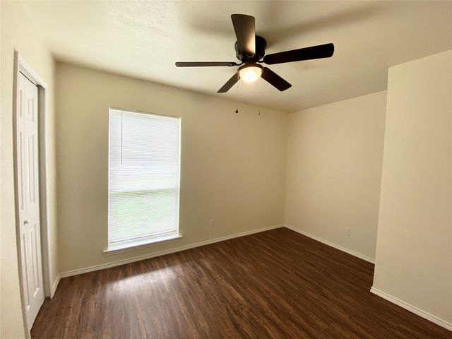 1702 Pilot Way, Garland, TX 75040
