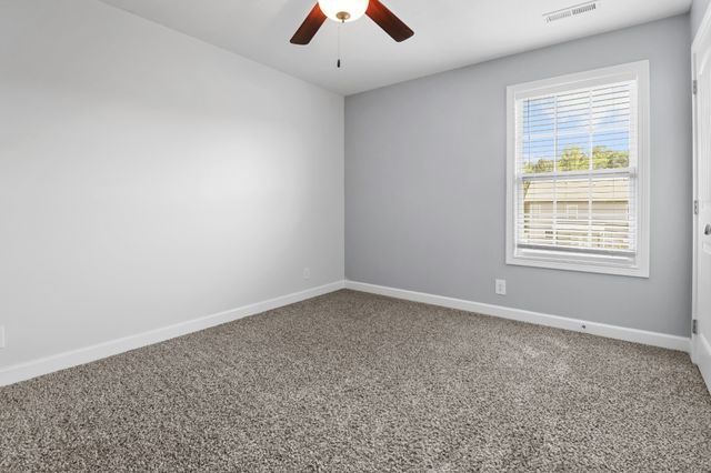 1148 Christian James Dr, Clarksville, TN 37043