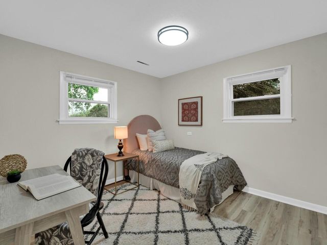 809 102nd STREET, Pleasant Prairie, WI 53158