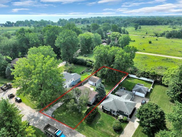 809 102nd STREET, Pleasant Prairie, WI 53158