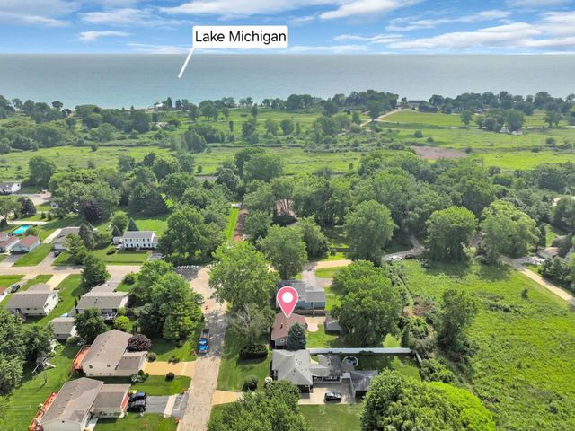 809 102nd STREET, Pleasant Prairie, WI 53158