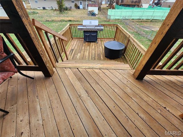 5845 Cranberry Drive, Imperial, MO 63052