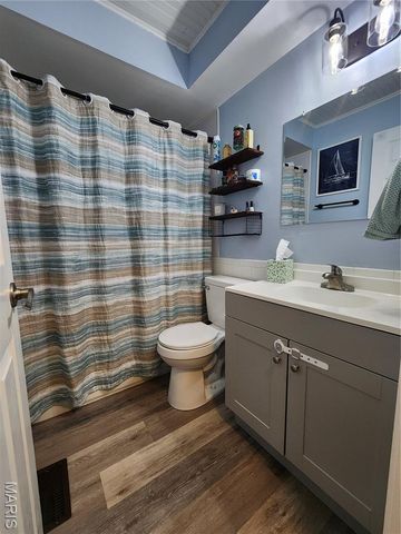 5845 Cranberry Drive, Imperial, MO 63052