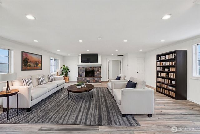 2595 Griffiths Lane SE, Port Orchard, WA 98366