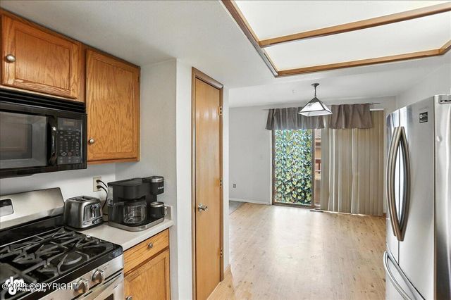 18114 N Parkview Terrace Loop, Eagle River, AK 99577