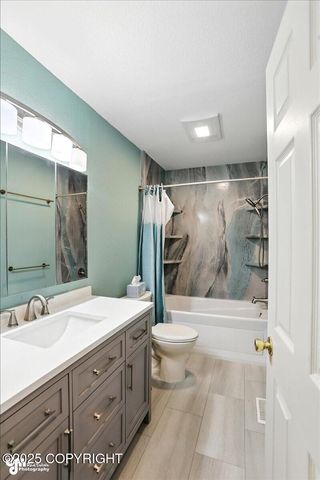18114 N Parkview Terrace Loop, Eagle River, AK 99577