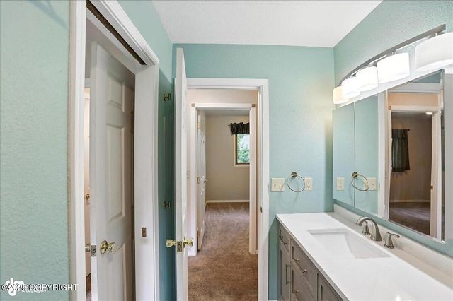 18114 N Parkview Terrace Loop, Eagle River, AK 99577