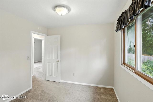 18114 N Parkview Terrace Loop, Eagle River, AK 99577
