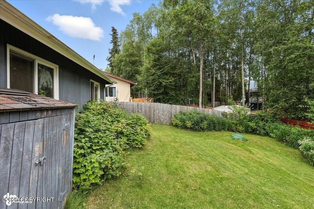18114 N Parkview Terrace Loop, Eagle River, AK 99577