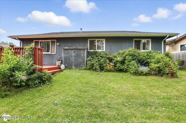 18114 N Parkview Terrace Loop, Eagle River, AK 99577