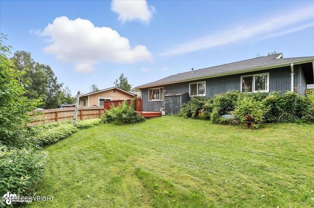 18114 N Parkview Terrace Loop, Eagle River, AK 99577