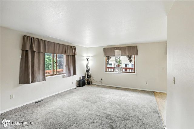 18114 N Parkview Terrace Loop, Eagle River, AK 99577