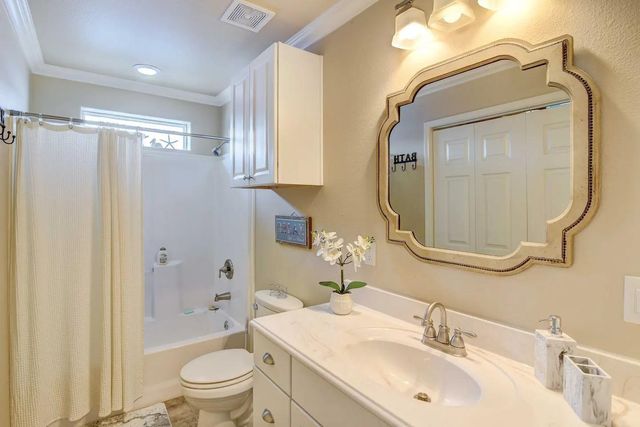 22122 Cantina Drive, Galveston, TX 77554