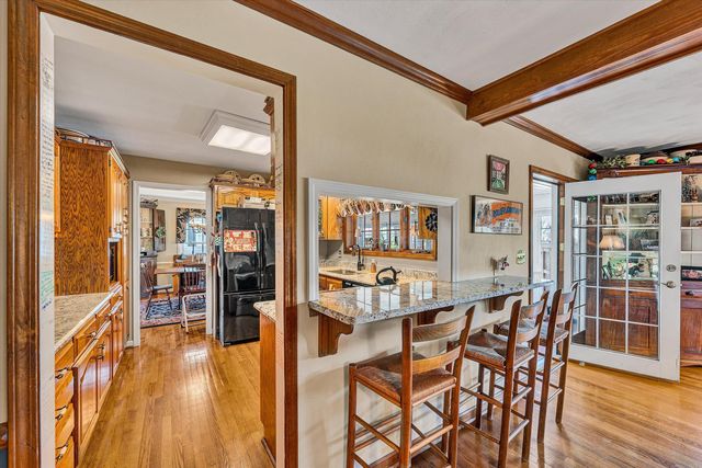 1505 Ashley DR, Salem, VA 24153