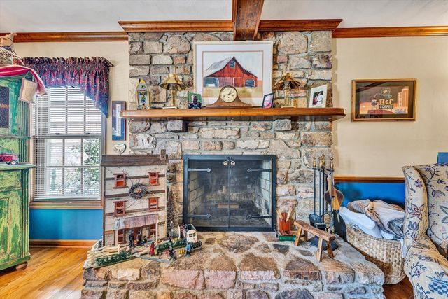 1505 Ashley DR, Salem, VA 24153