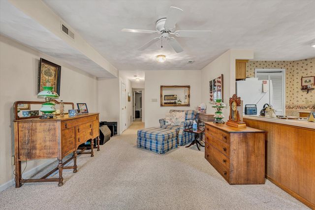 1505 Ashley DR, Salem, VA 24153