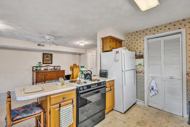 1505 Ashley DR, Salem, VA 24153