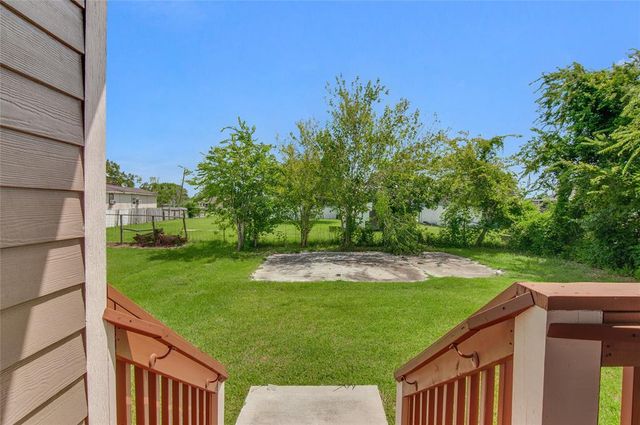 2809 Avenue C, Dickinson, TX 77539