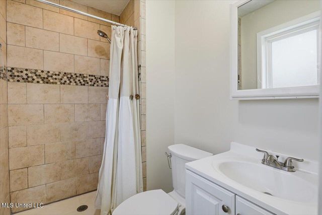 100 Rollingwood Drive, Brandon, MS 39042