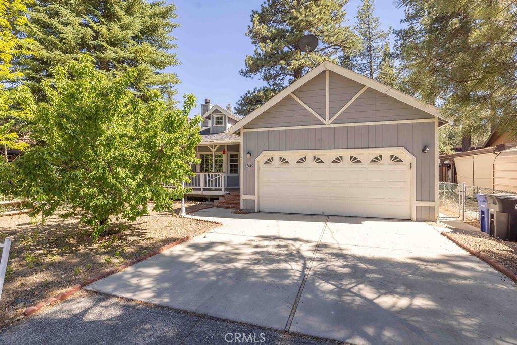 Image 1 of property listing at 1332 Midway, Big Bear, CA 92314